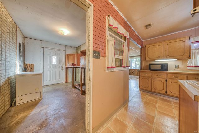1100 S Frederick Street, Evansville, IN 47714