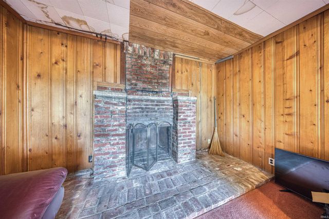 1100 S Frederick Street, Evansville, IN 47714
