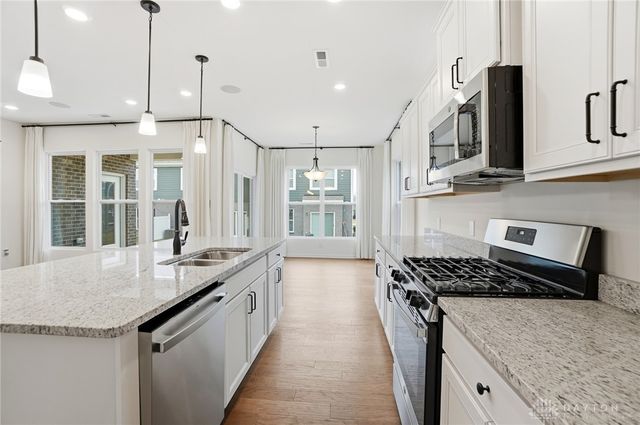 4895 Osprey Pointe Drive, Liberty Twp, OH 45011