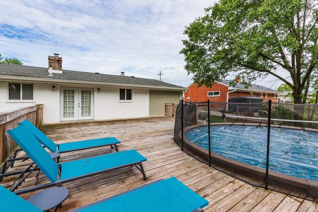 5 Sycamore Drive, Florence, KY 41042