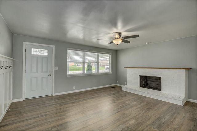 5 Sycamore Drive, Florence, KY 41042