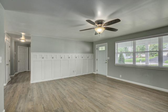 5 Sycamore Drive, Florence, KY 41042