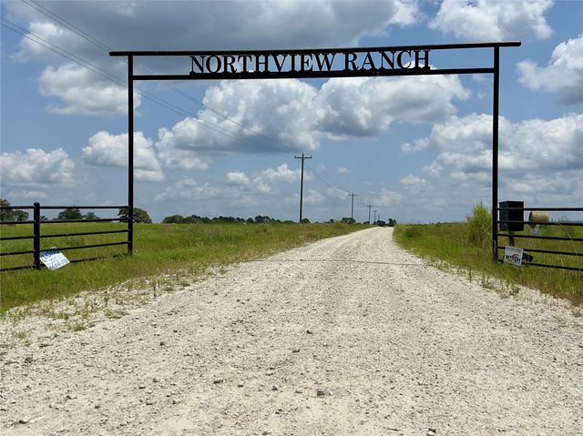 315 Clearlake Lane, Crockett, TX 75835