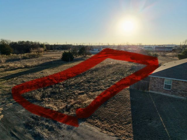 9524 Prairieview Drive, Fort Worth, TX 76134