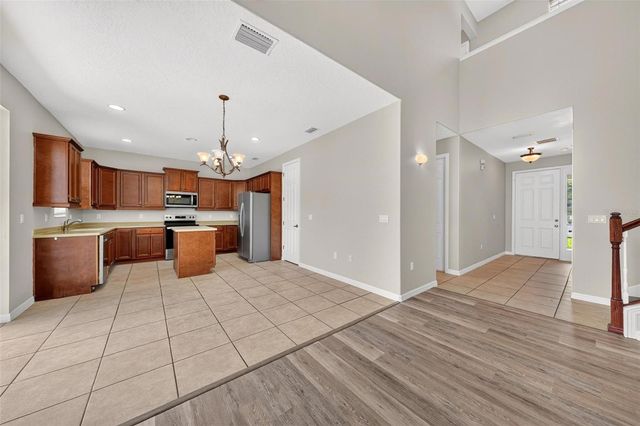 3626 OAK BROOK LANE, Eustis, FL 32736