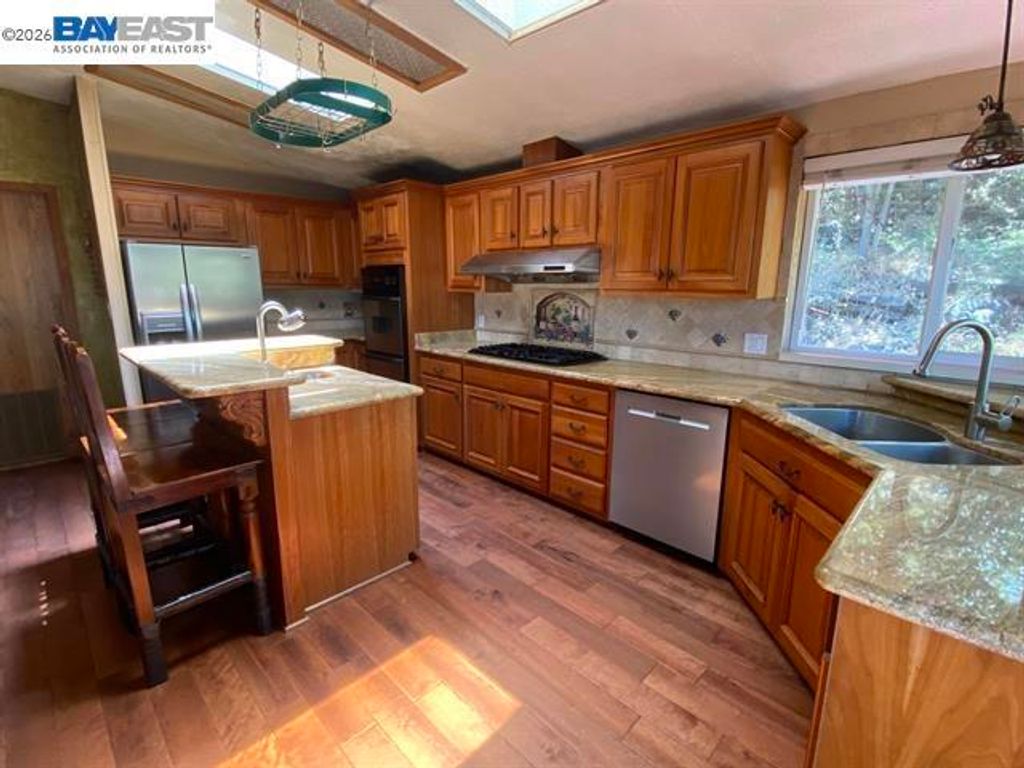 Image 18 of property listing at 1701 Trail Ride Road, Clayton, CA 94517