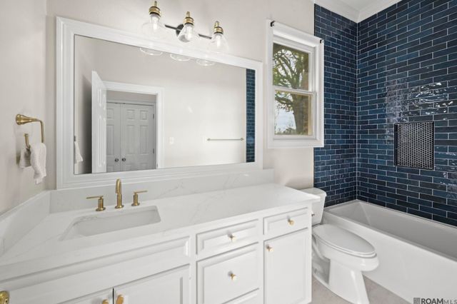 18030 Cascades Ave, Baton Rouge, LA 70810