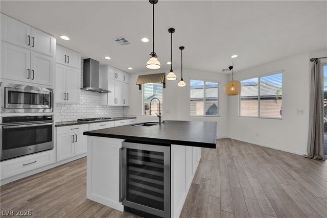6164 Barby Cove Street, Las Vegas, NV 89148