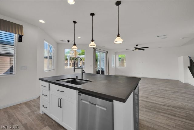 6164 Barby Cove Street, Las Vegas, NV 89148