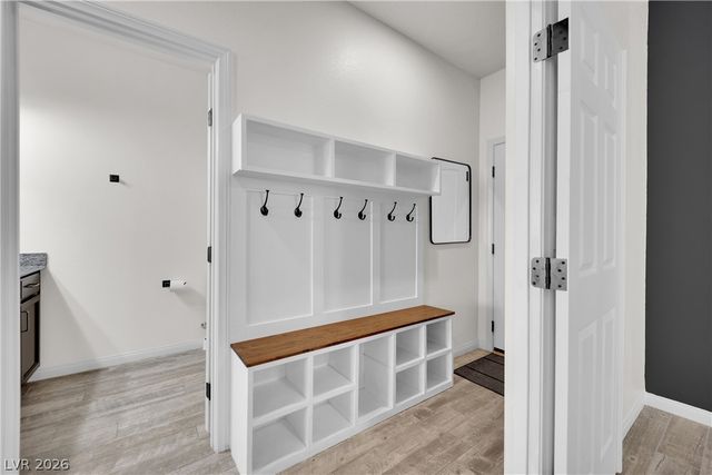 6164 Barby Cove Street, Las Vegas, NV 89148