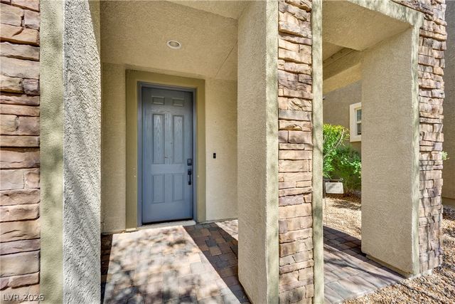 6164 Barby Cove Street, Las Vegas, NV 89148