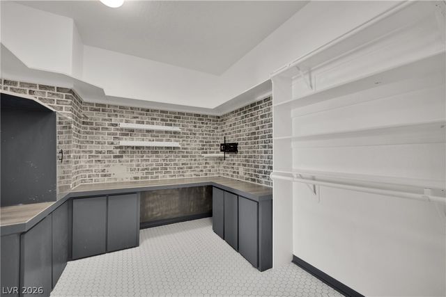 6164 Barby Cove Street, Las Vegas, NV 89148