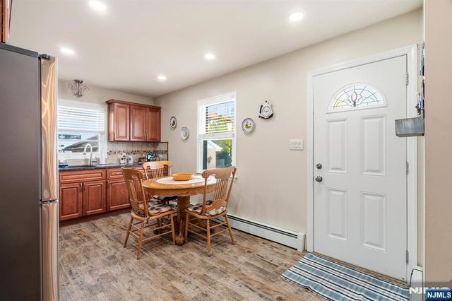 92 Phillips Avenue, South Hackensack, NJ 07606