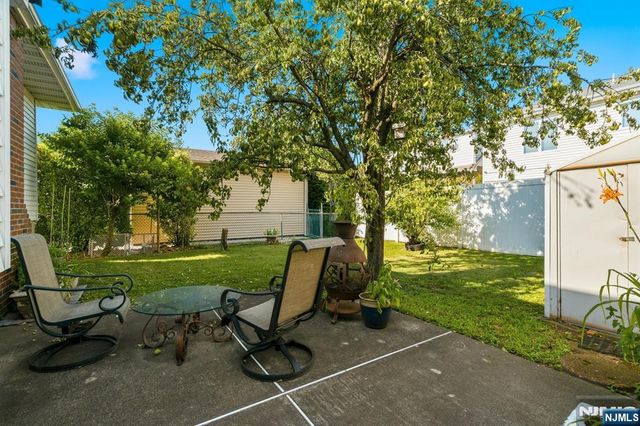 92 Phillips Avenue, South Hackensack, NJ 07606