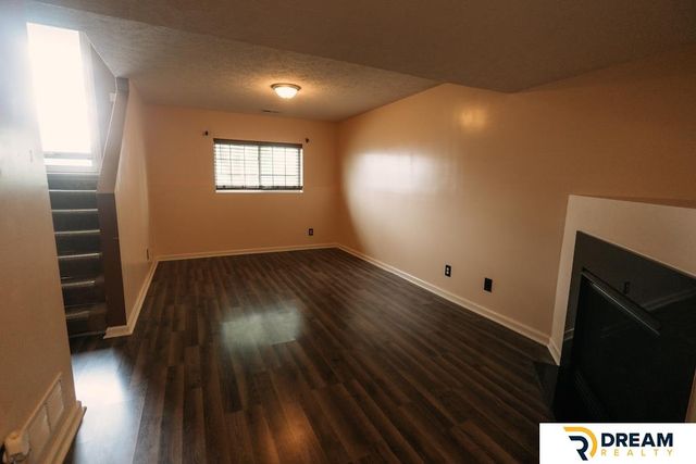 8814 Quest Street, Omaha, NE 68122