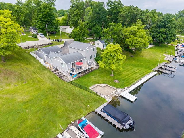 60 Lane 101D Jimmerson Lk, Angola, IN 46703