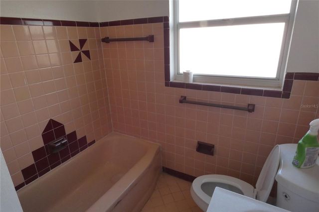 2580 58TH AVENUE N, St Petersburg, FL 33714