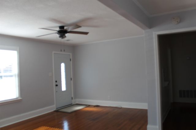 5808 WOODLAWN ST, Bartlett, TN 38134