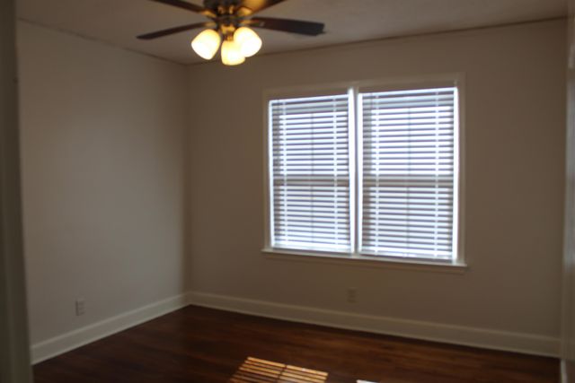 5808 WOODLAWN ST, Bartlett, TN 38134