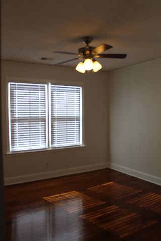 5808 WOODLAWN ST, Bartlett, TN 38134