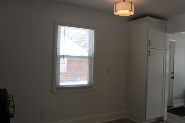 5808 WOODLAWN ST, Bartlett, TN 38134