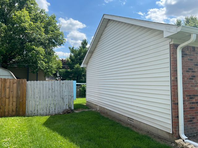 249 Lori Ann Drive, Whiteland, IN 46184