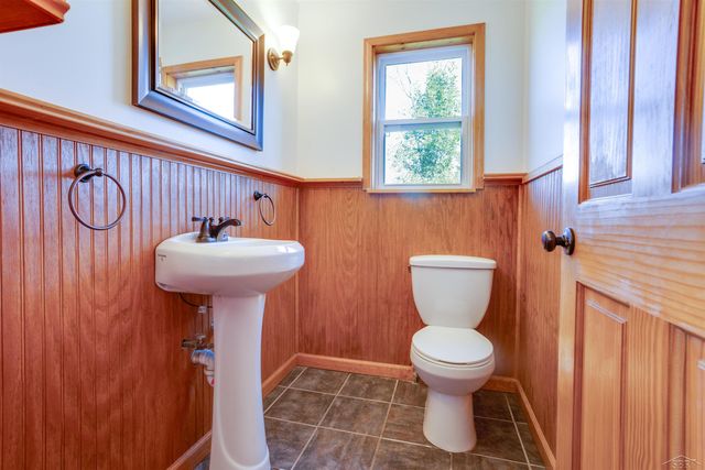 3411 N Eastman Road, Midland, MI 48642