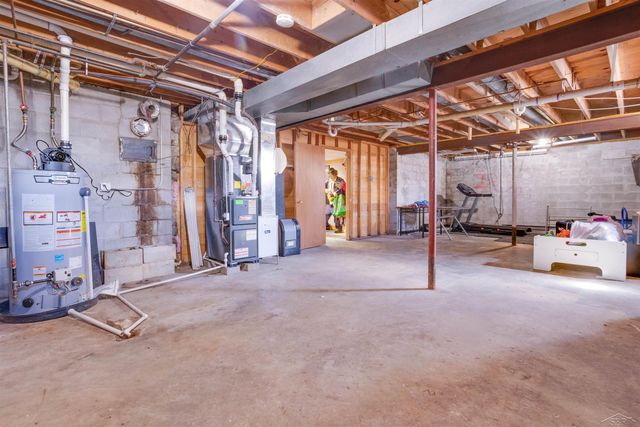 3411 N Eastman Road, Midland, MI 48642