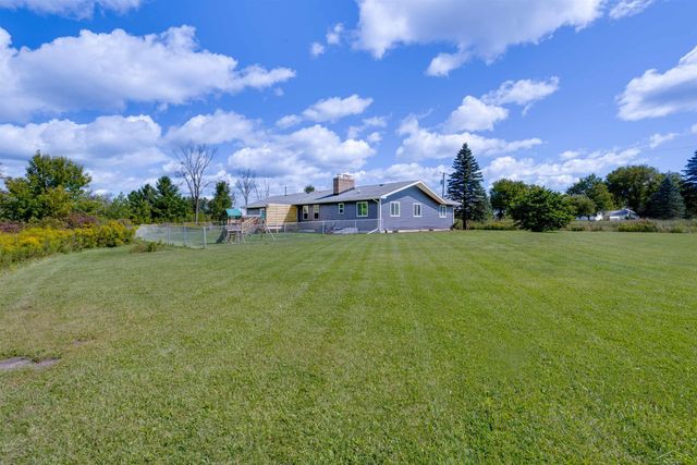 3411 N Eastman Road, Midland, MI 48642