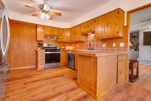 3411 N Eastman Road, Midland, MI 48642