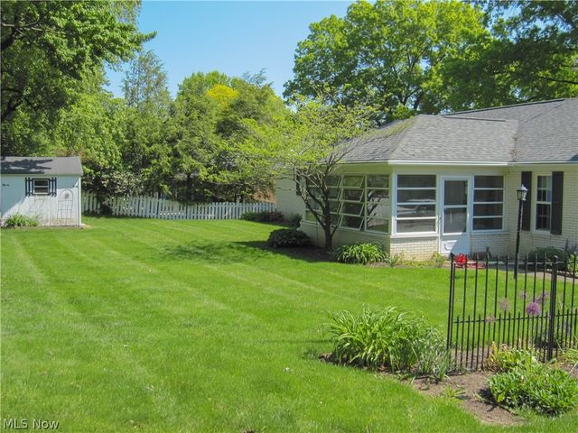 7351 Starcliff Avenue NW, North Canton, OH 44720