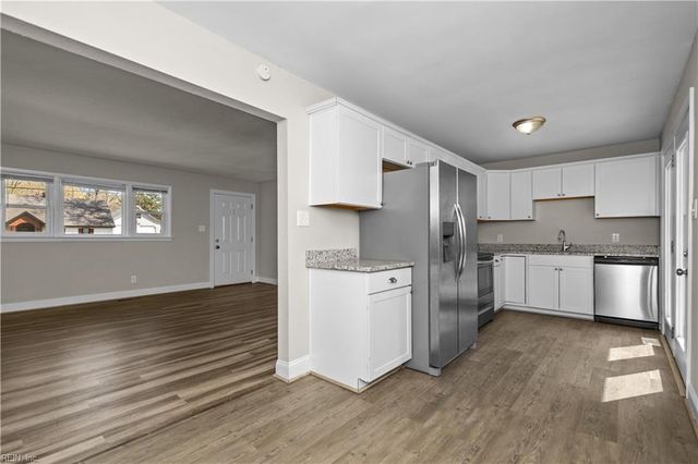 205 Frank DR, Chesapeake, VA 23322