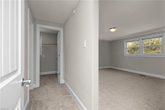 205 Frank DR, Chesapeake, VA 23322