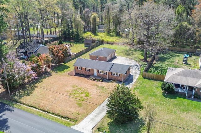 205 Frank DR, Chesapeake, VA 23322