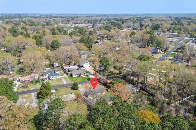 205 Frank DR, Chesapeake, VA 23322