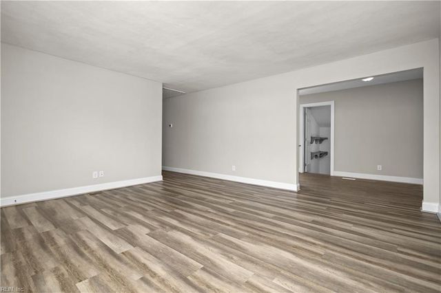 205 Frank DR, Chesapeake, VA 23322