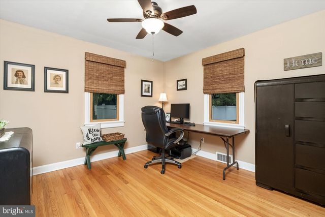 77 OLD YORK RD, Chesterfield, NJ 08515