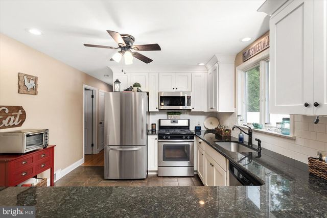 77 OLD YORK RD, Chesterfield, NJ 08515