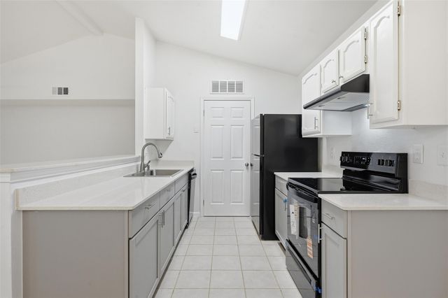 4645 Carr Street, The Colony, TX 75056