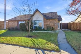 4645 Carr Street, The Colony, TX 75056