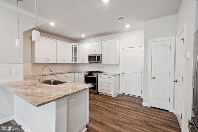 14921 RIVER WALK WAY, Woodbridge, VA 22191