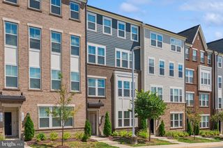 14921 RIVER WALK WAY, Woodbridge, VA 22191