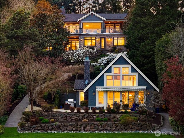 4102 100th Avenue SE, Mercer Island, WA 98040