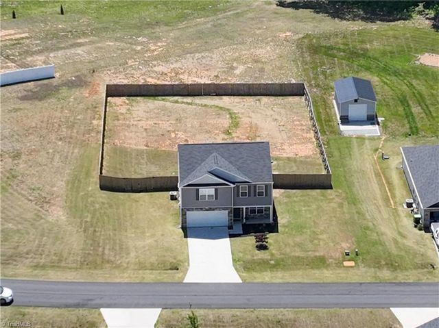 217 Beebop Lane, Lexington, NC 27295