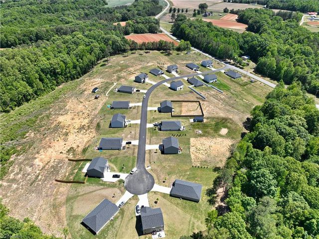 217 Beebop Lane, Lexington, NC 27295