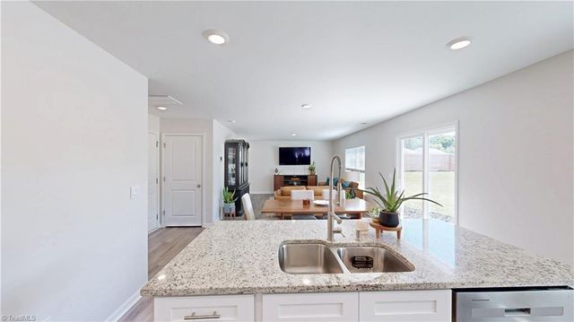 217 Beebop Lane, Lexington, NC 27295