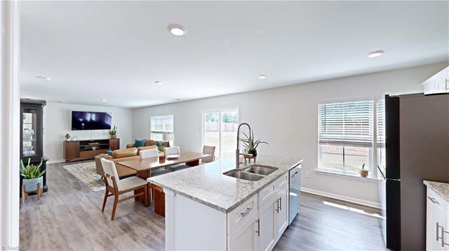 217 Beebop Lane, Lexington, NC 27295