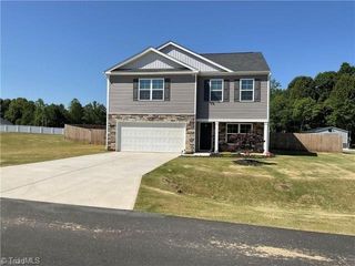 217 Beebop Lane, Lexington, NC 27295