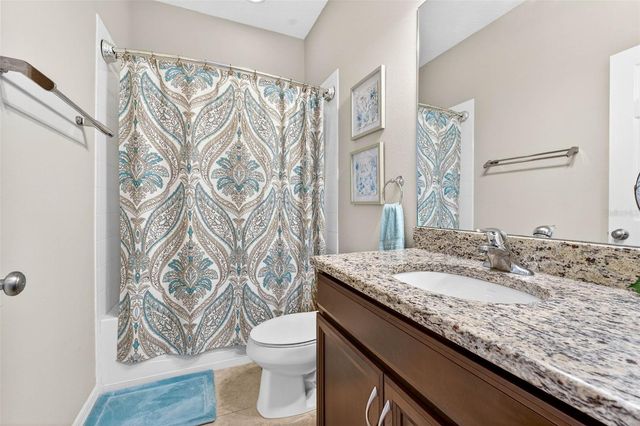 8238 WILLOW BEACH DRIVE, Riverview, FL 33578