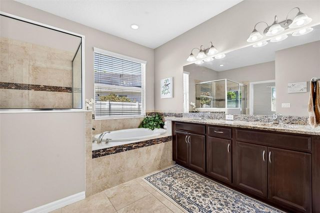 8238 WILLOW BEACH DRIVE, Riverview, FL 33578